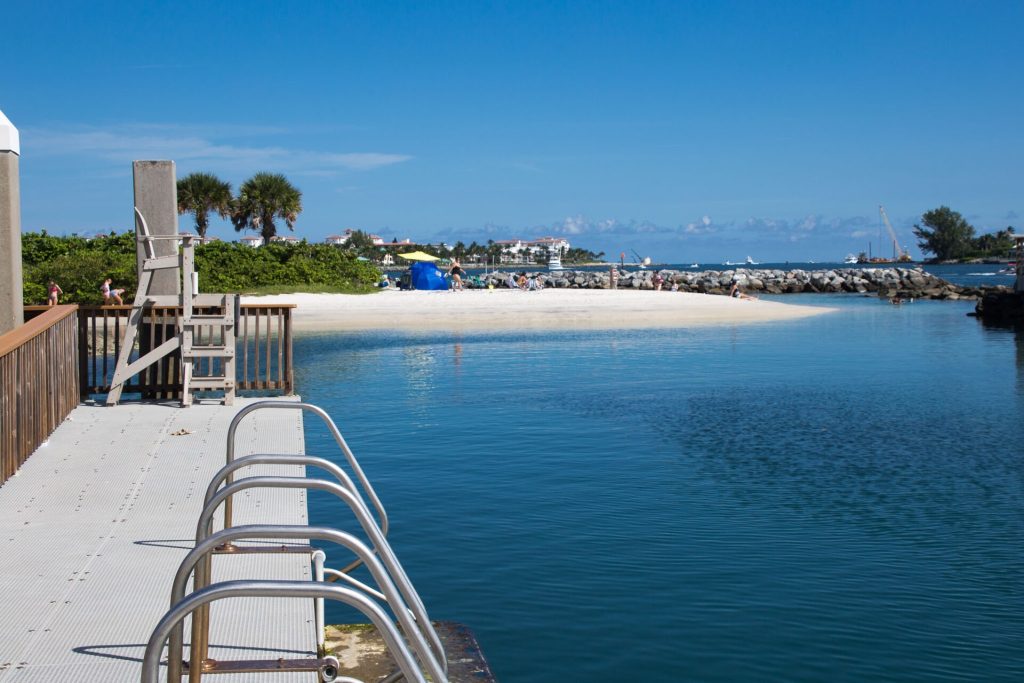 Clear water lagoon at Peanut Island in Palm Beach County